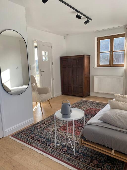 לוקרן The Conservatory Cosy & Romantic Little House - Central Between Gent Antwerpen Brussel & Brugge מראה חיצוני תמונה