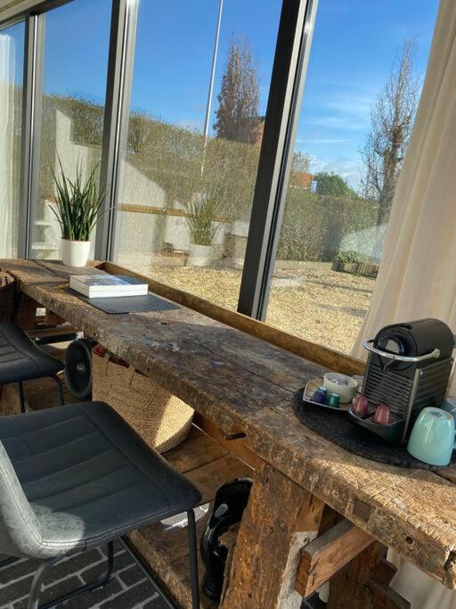 לוקרן The Conservatory Cosy & Romantic Little House - Central Between Gent Antwerpen Brussel & Brugge מראה חיצוני תמונה