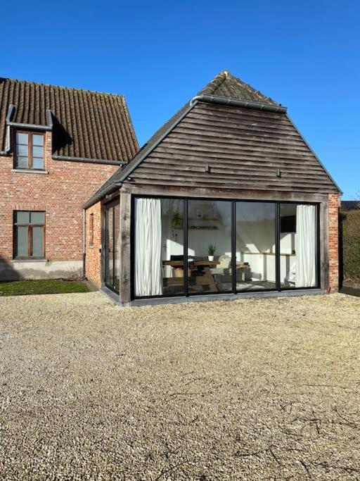 לוקרן The Conservatory Cosy & Romantic Little House - Central Between Gent Antwerpen Brussel & Brugge מראה חיצוני תמונה